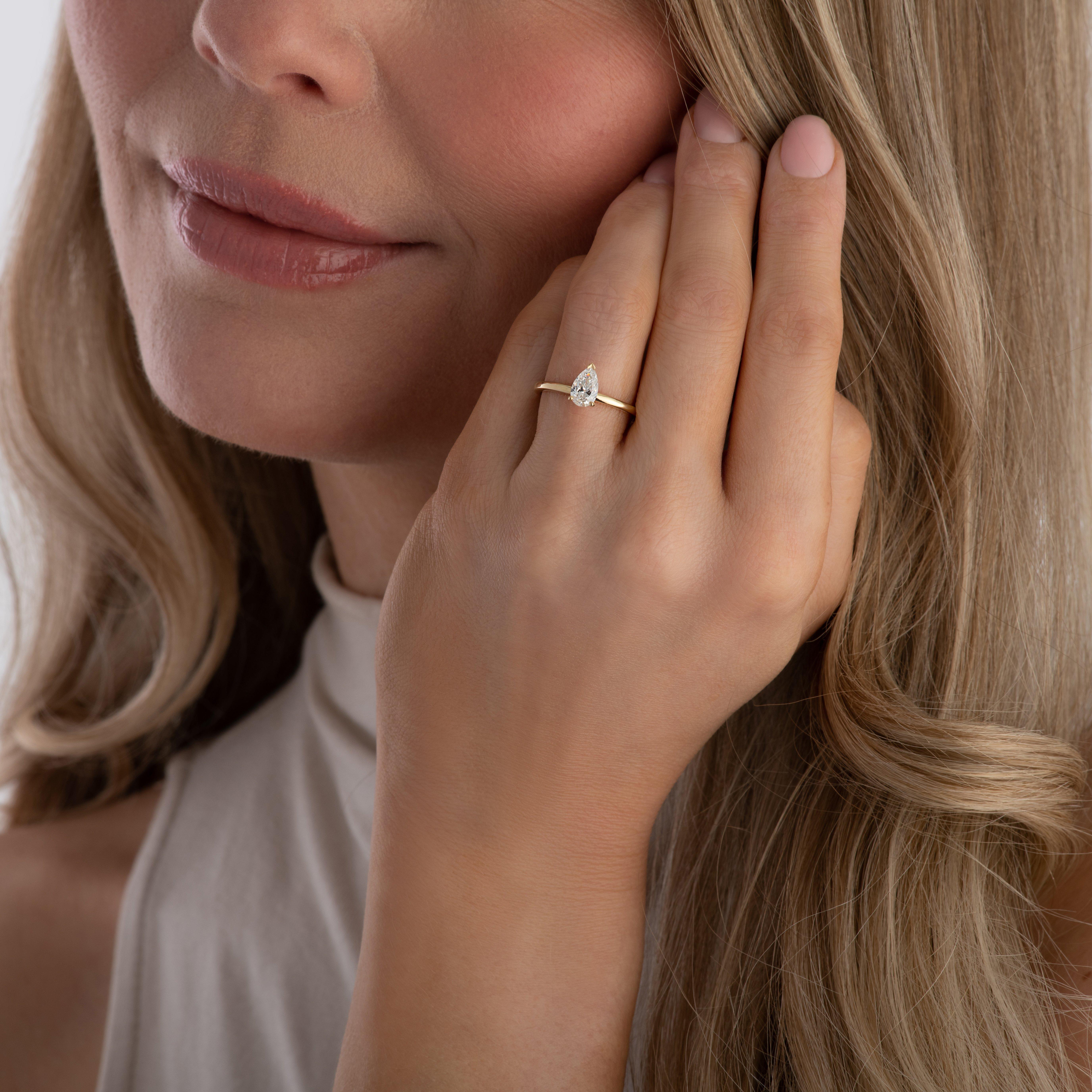 Beaverbrooks 18ct Yellow Gold Pear Shaped Diamond Solitaire Engagement ...