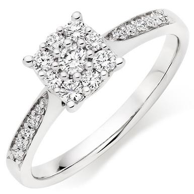 Beaverbrooks 18ct White gold ring 0.30 Carat Diamond Cluster Ring Size M 