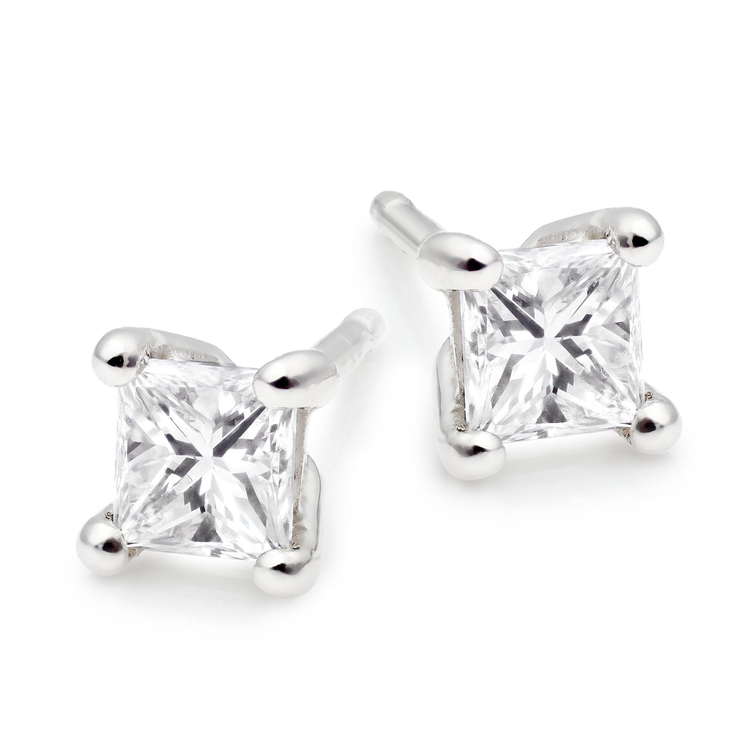 Diamond hot sale studs platinum