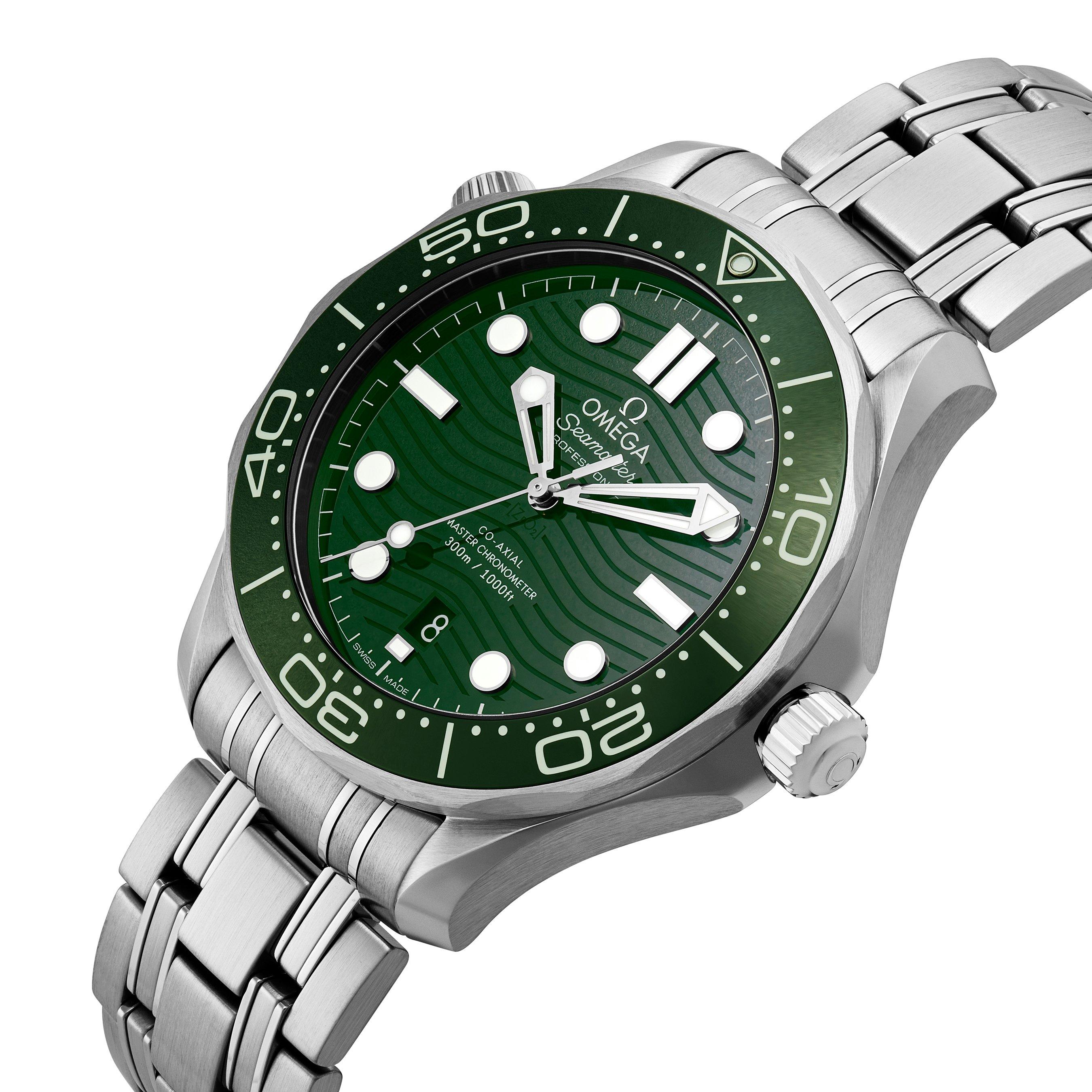 Omega seamaster hot sale green dial