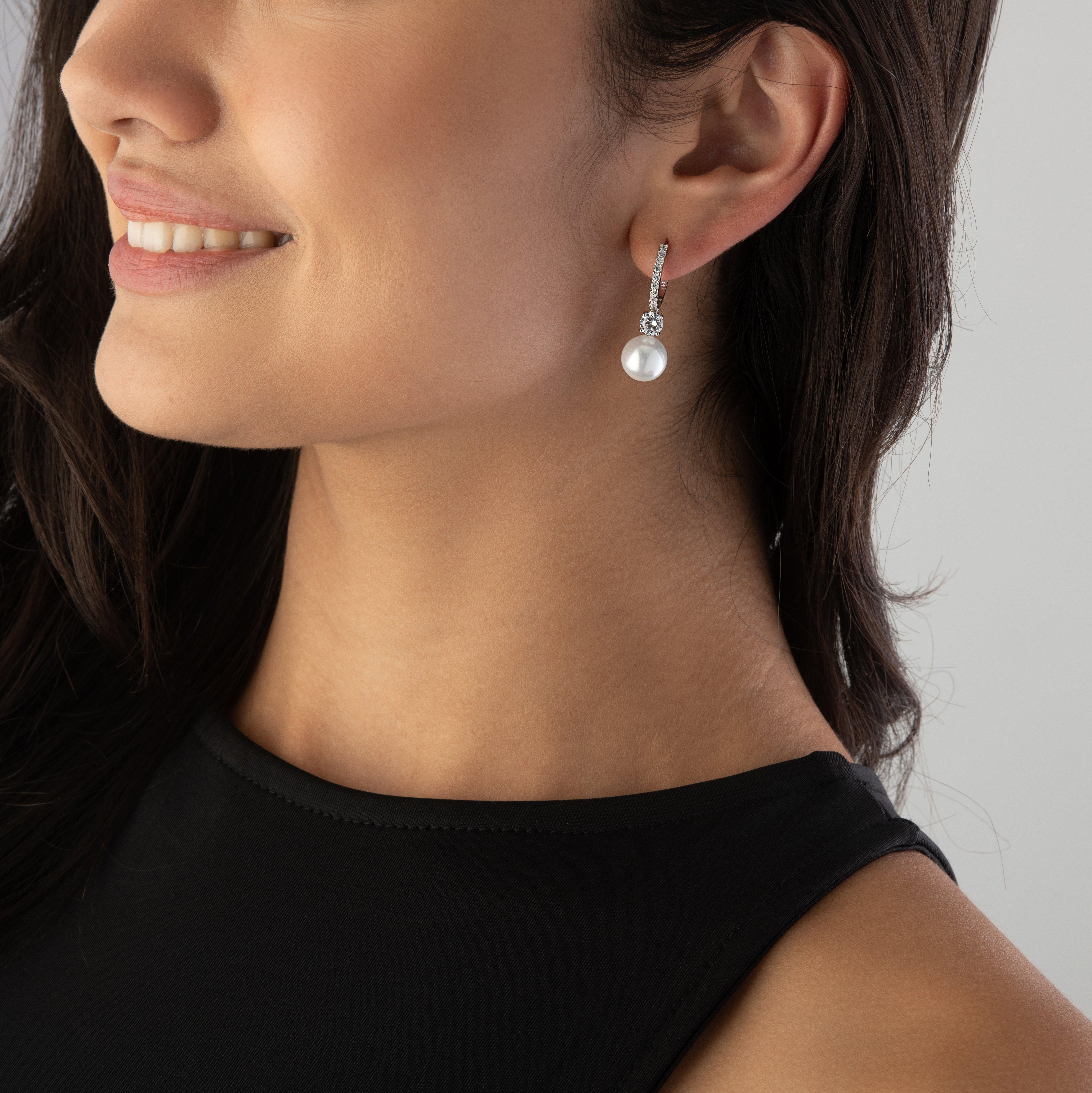 Beaverbrooks sales drop earrings