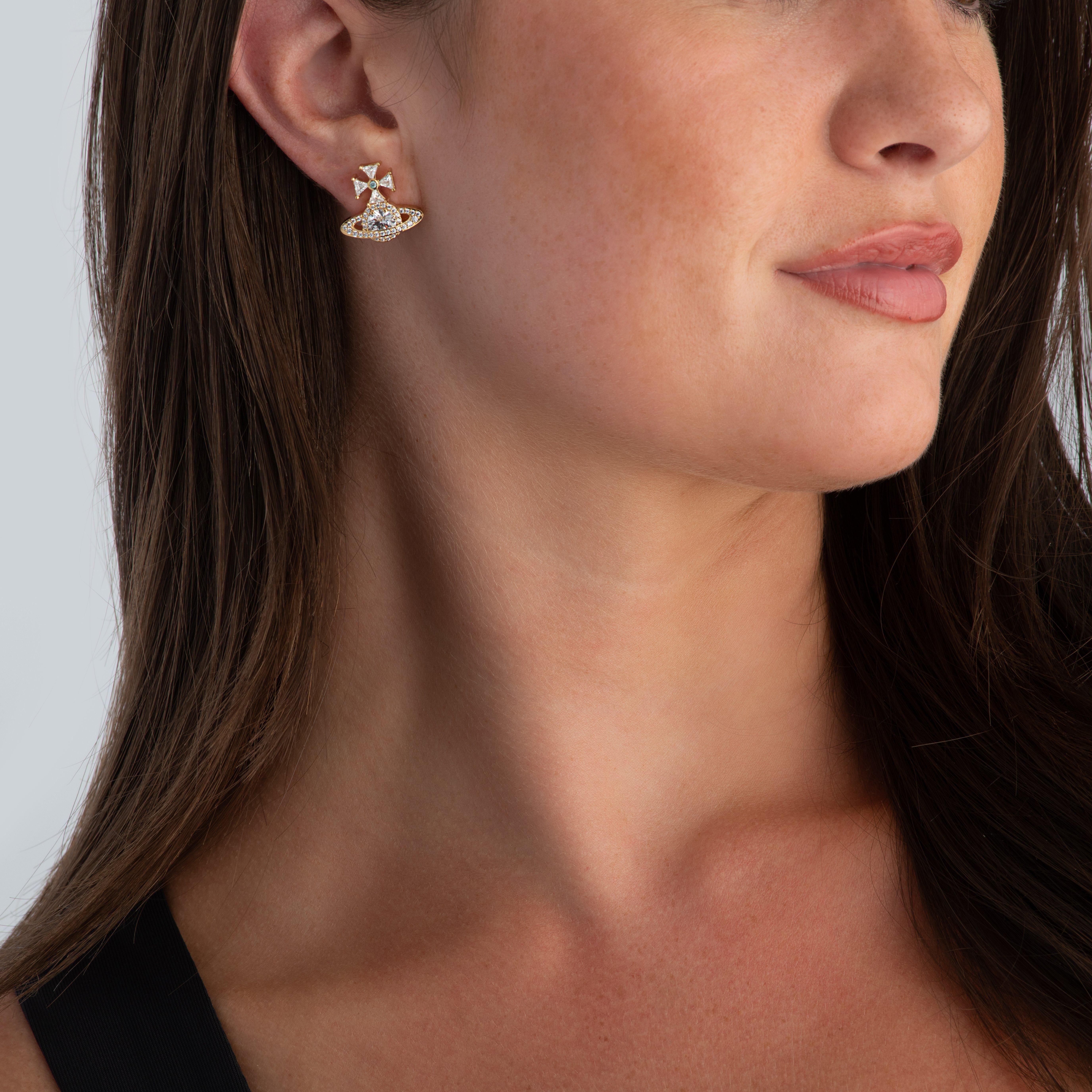 Vivienne Westwood☆Willa Cubic Zirconia Stud ピアス【UK発】 Vivienne Westwood Mila Yellow Gold Tone Cubic Zirconia Stud
