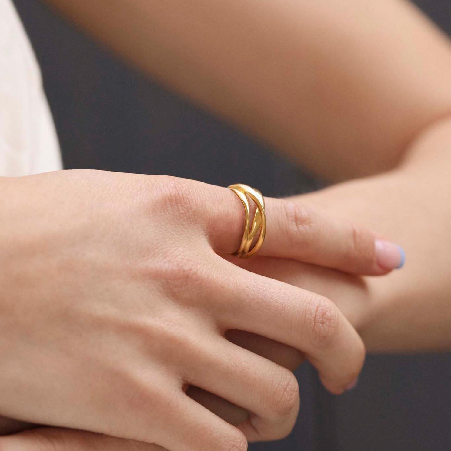 Monica Vinader Nura Crossover 18ct Yellow Gold Vermeil Ring