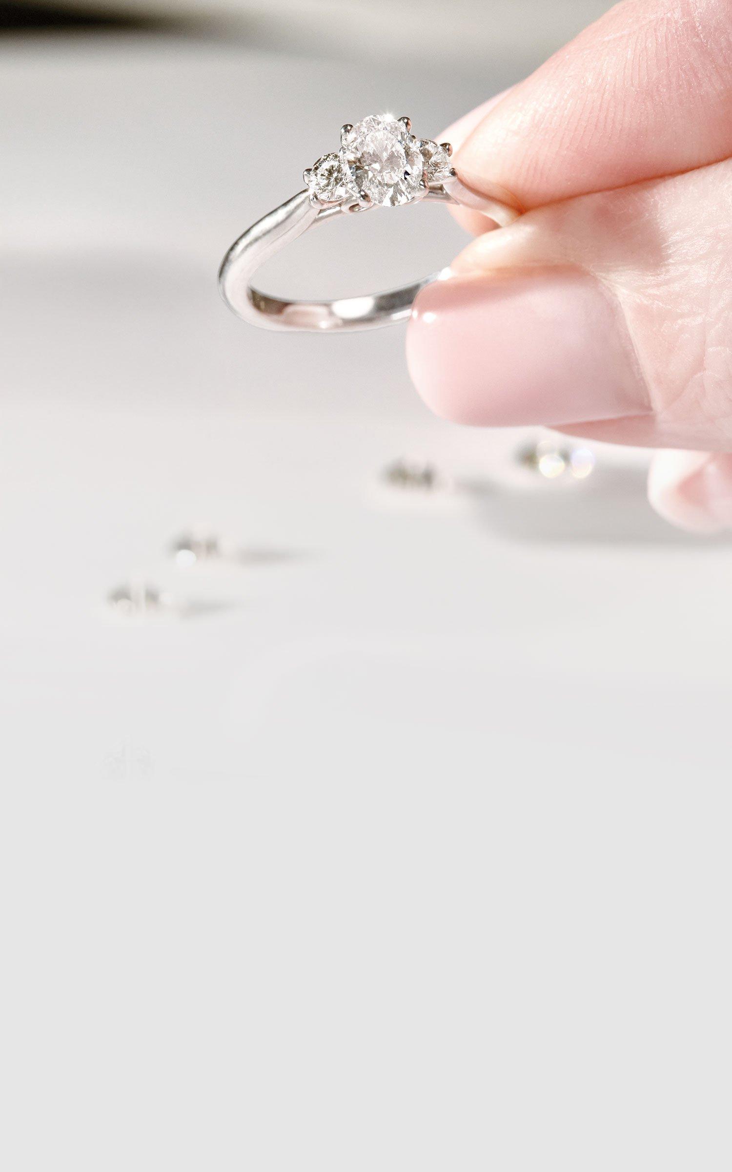 Diamond Buying Guide