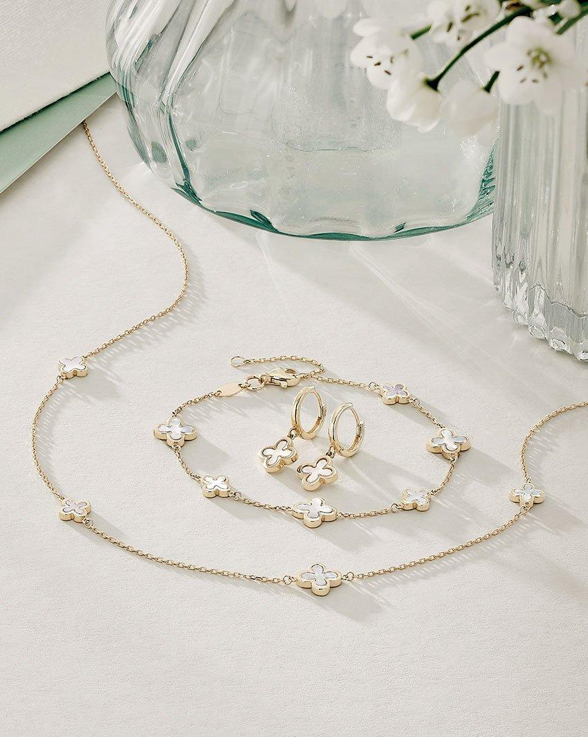 Trending Clover Jewellery at Beaverbrooks