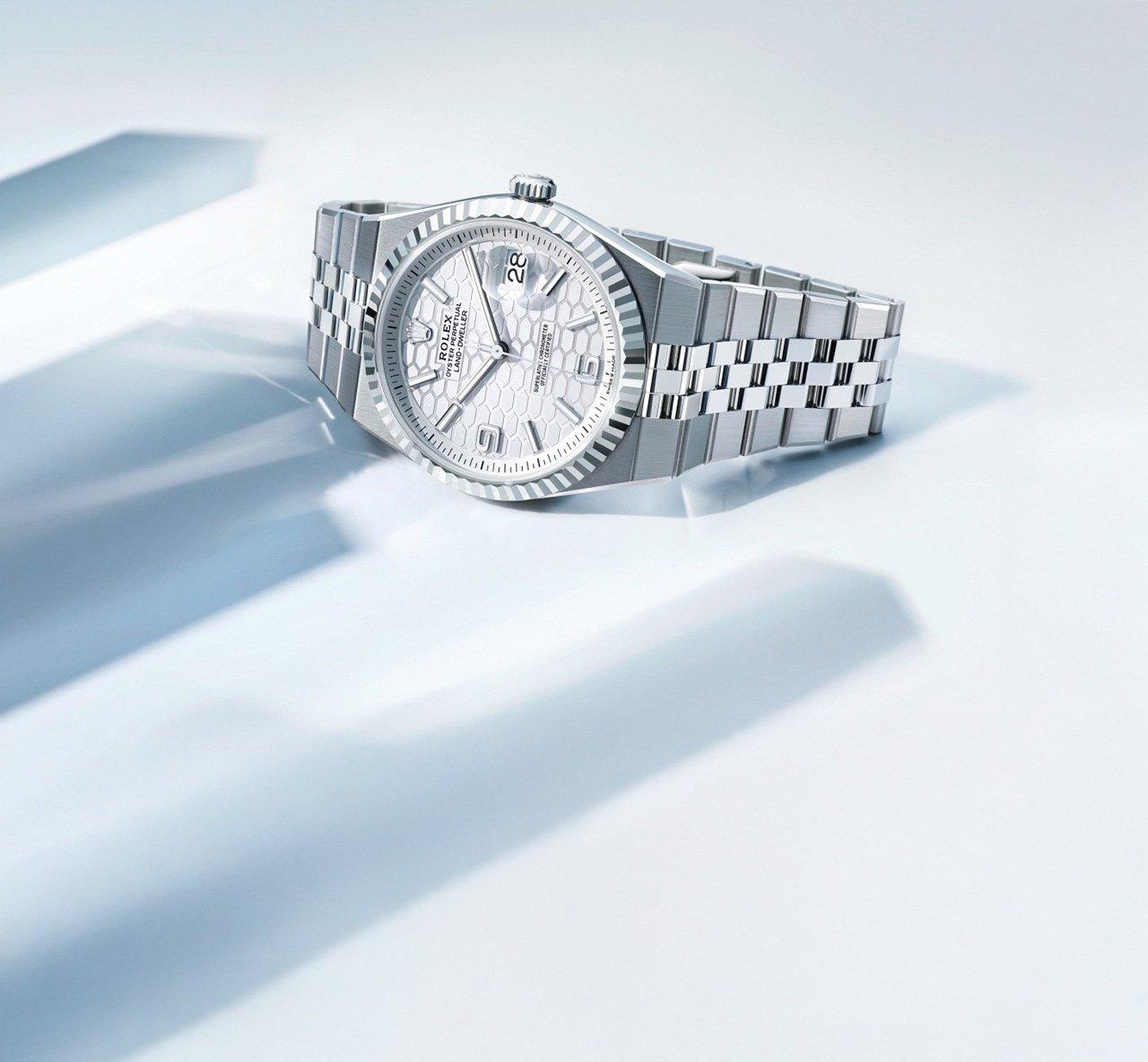 Rolex Land-Dweller