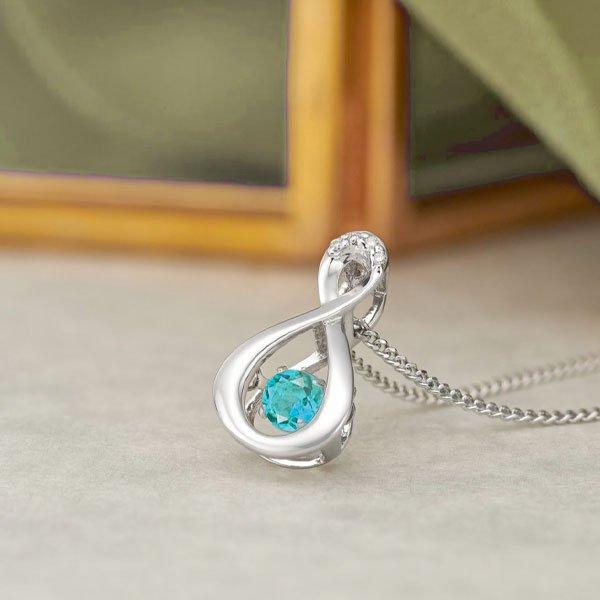 November’s Birthstone | Topaz November’s Birthstone | Topaz