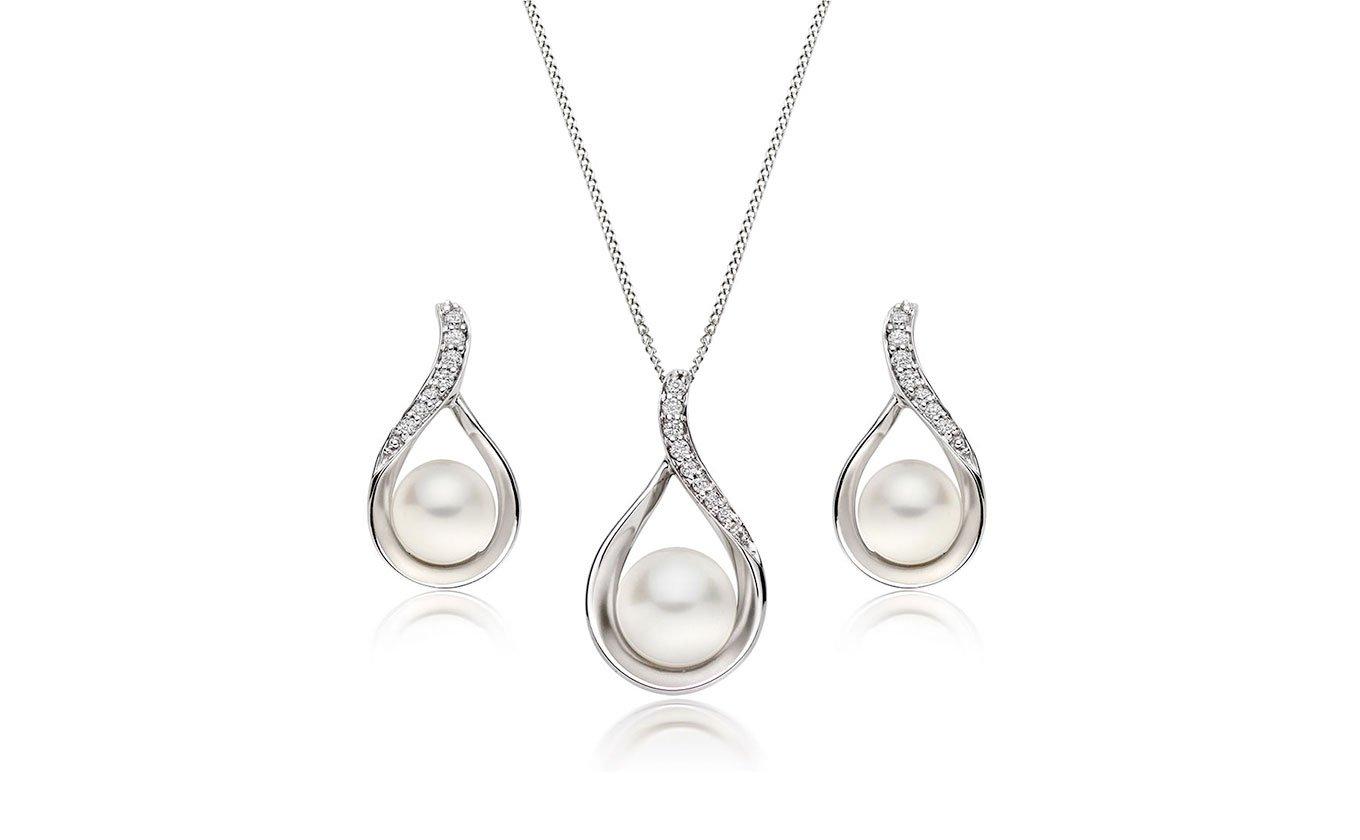 9ct White Gold Diamond Freshwater Cultured Pearl Pendant and Earrings Set