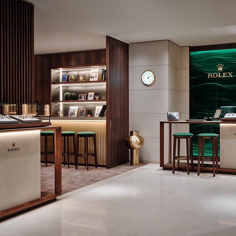 Discover our luxury Rolex showroom - Loupe