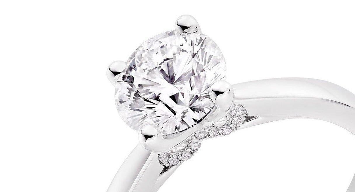 Shop Round Brilliant Cut Engagement Rings