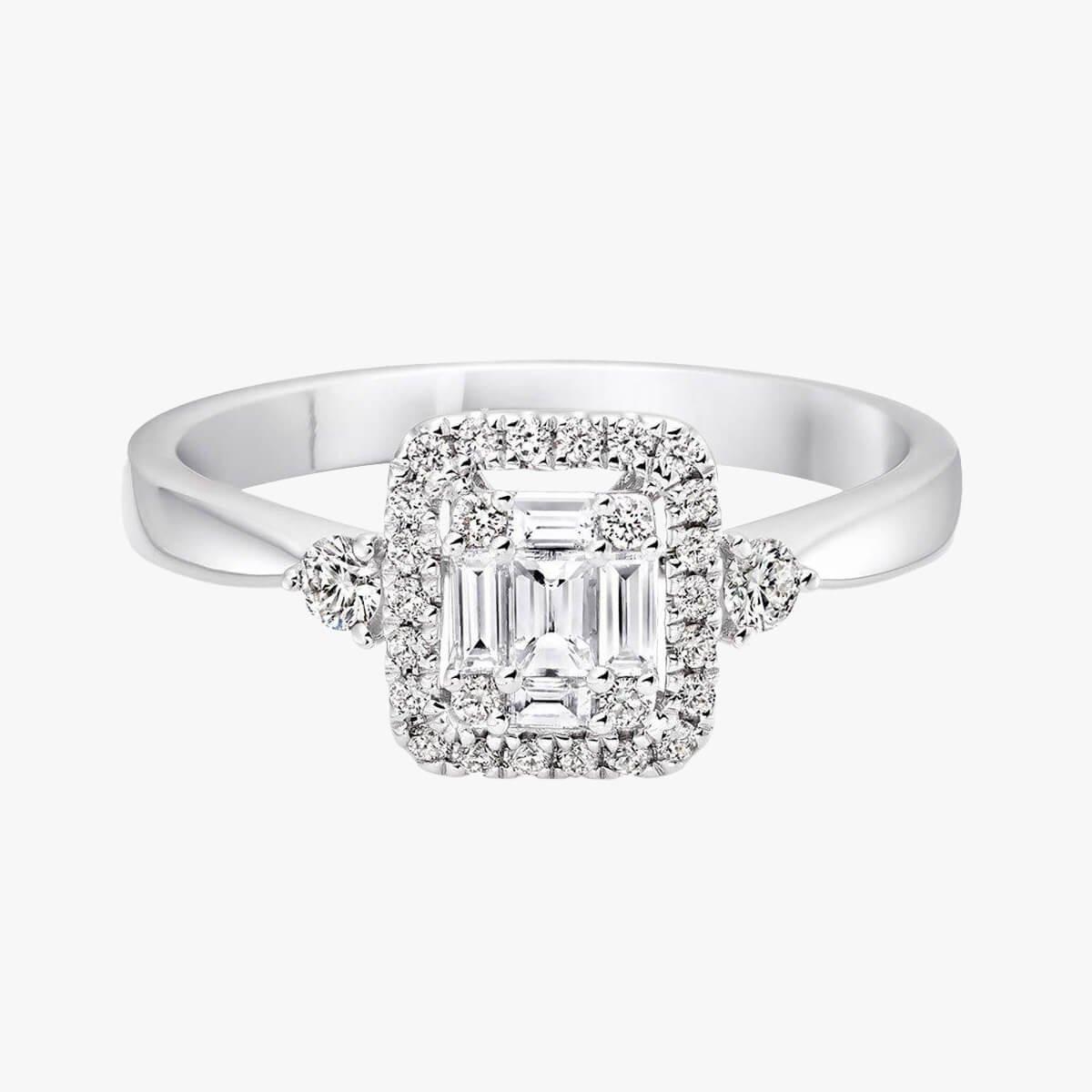 Cluster Diamond Rings