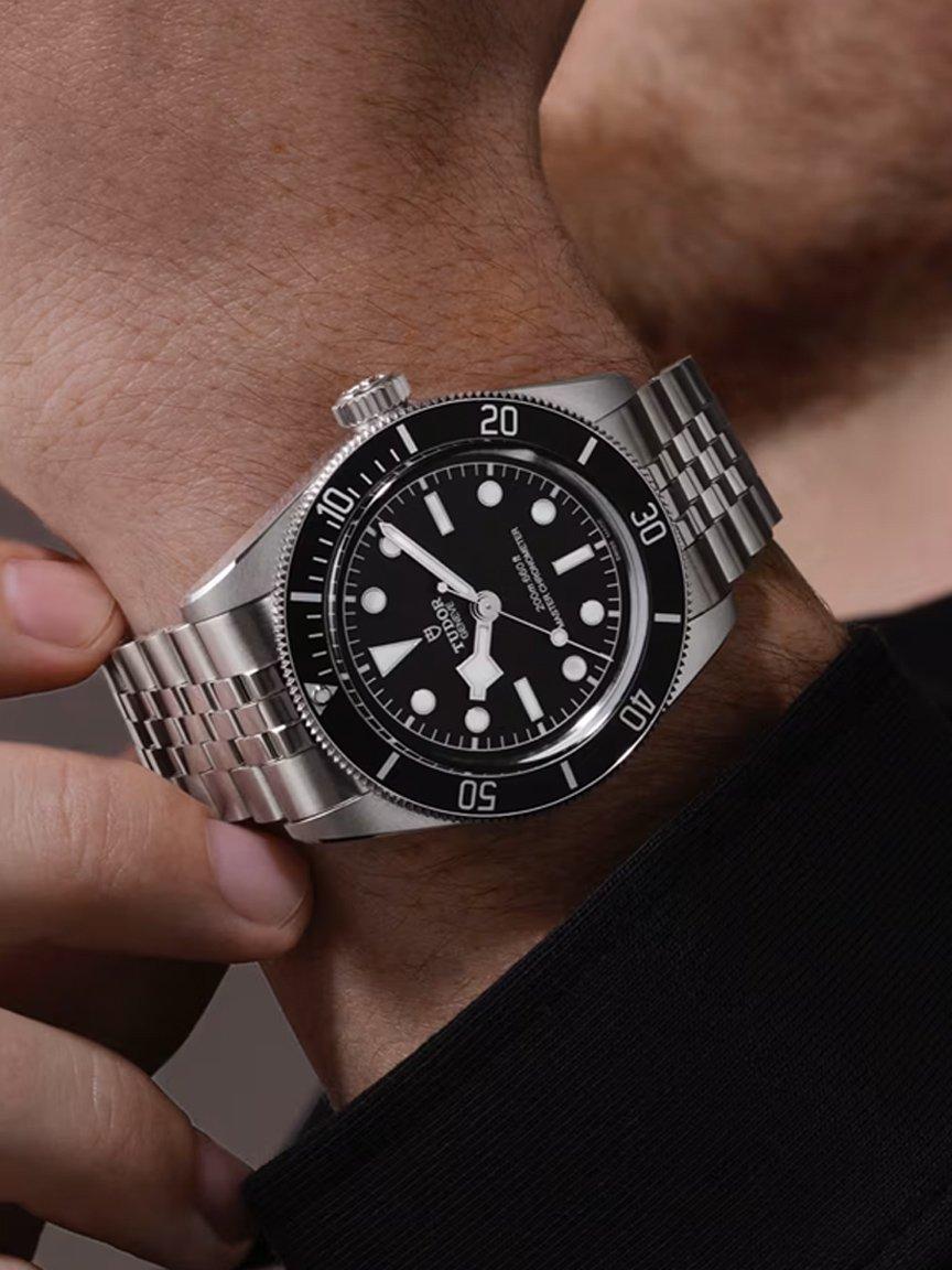 Pre-Owned Watches Pre-Owned Watches